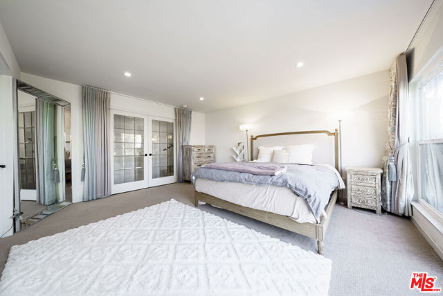 24880 Via Valmonte, Torrance CA: https://media.crmls.org/mediaz/5ac5ed0b-3ed7-4f82-84f1-1a0d88a18565.jpg