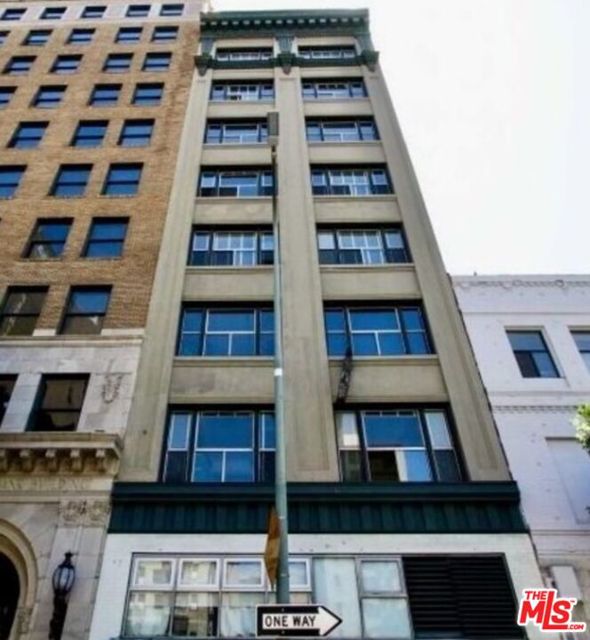 814 Spring Street, Los Angeles, California 90014, 1 Bedroom Bedrooms, ,1 BathroomBathrooms,Condominium,For Sale,Spring,24426901