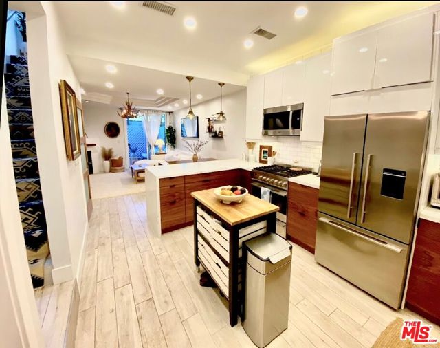 2500 ABBOT KINNEY Boulevard, 17 photo 1