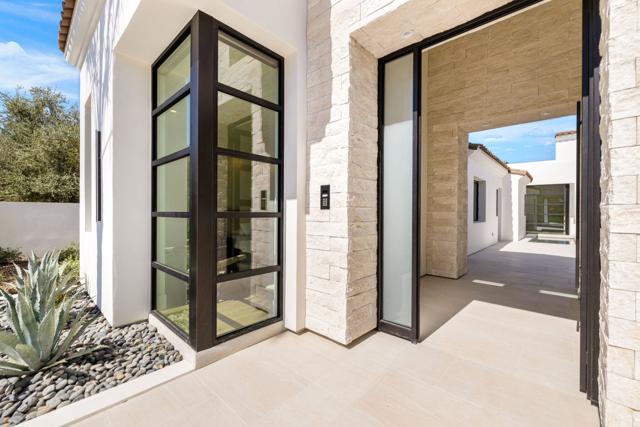 53603 Via Mallorca, La Quinta CA: https://media.crmls.org/mediaz/5ac7f912-ff8e-46dd-a206-b11978763276.jpg