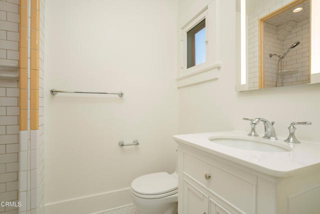 Detail Gallery Image 20 of 26 For 847 S Los Robles Ave, Pasadena,  CA 91106 - 3 Beds | 2 Baths