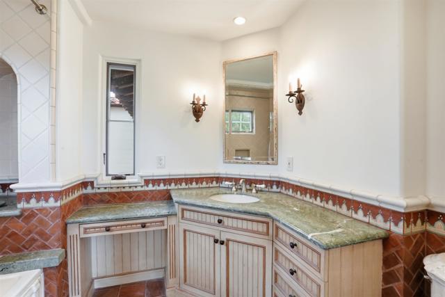 Image 36 of 67 For 7206 Aviara Drive