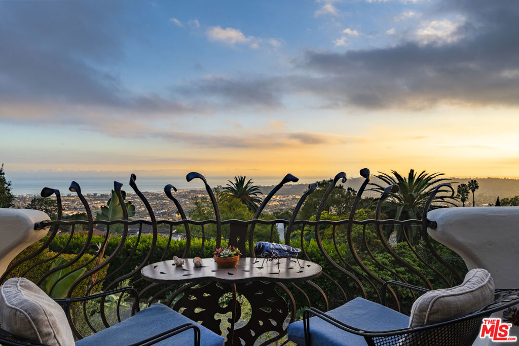 1720 Mission Ridge Road