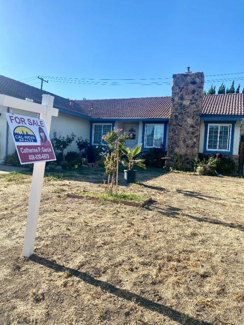 55 Carmel Way, Tracy CA: https://media.crmls.org/mediaz/5ac9495d-5288-4aca-8787-5e5411a9a0f5.jpg