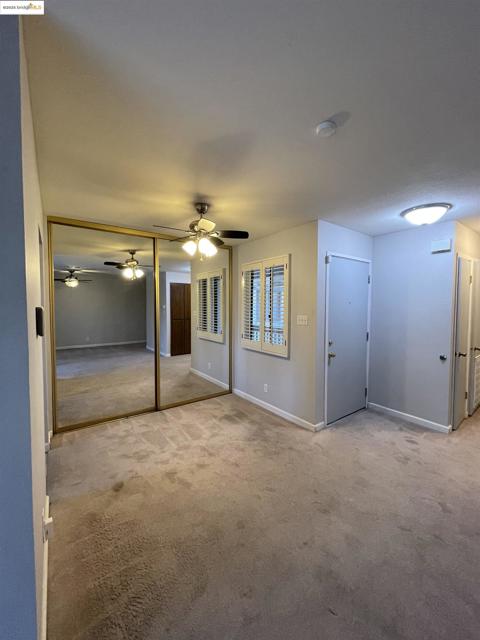 2416 Shadow Ln, Antioch CA: https://media.crmls.org/mediaz/5aca5767-60e4-432e-b57d-4357b92490df.jpg