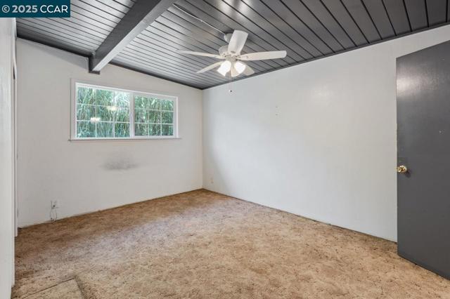 212 Towers Dr, Pacheco CA: https://media.crmls.org/mediaz/5acb9b29-b4b2-42a0-8243-7d4cefa26b1d.jpg