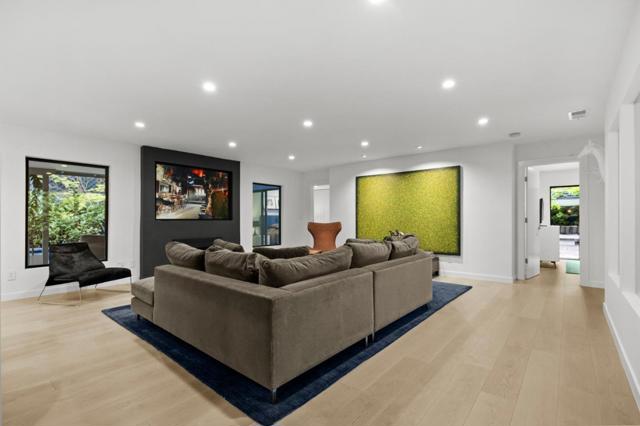 244 Roblar Avenue, Hillsborough CA: https://media.crmls.org/mediaz/5acbb724-25b0-4dc3-847c-0d81480950b2.jpg