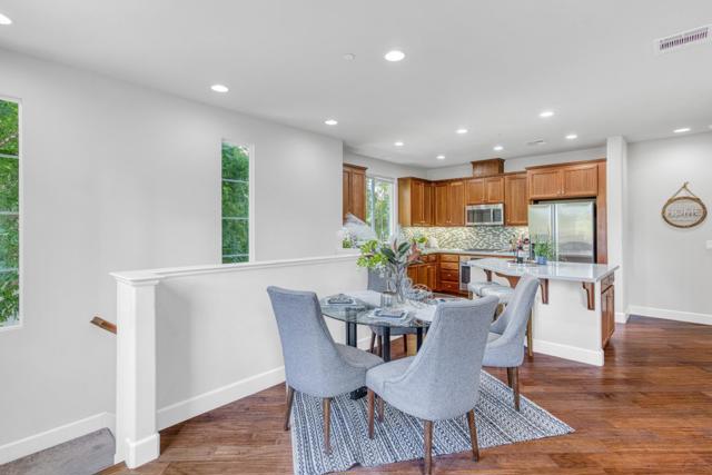 505 Holthouse Terrace, Sunnyvale CA: https://media.crmls.org/mediaz/5acbf549-3936-4542-83da-7e9b34e0658f.jpg