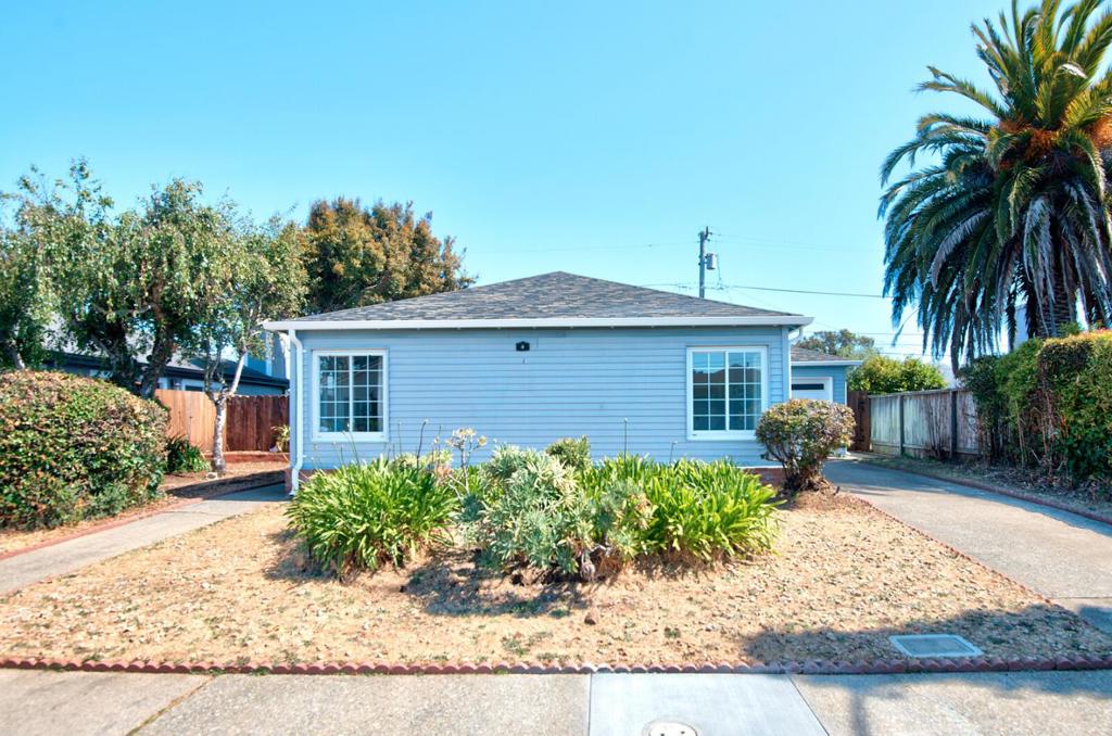 9 Tunitas Lane