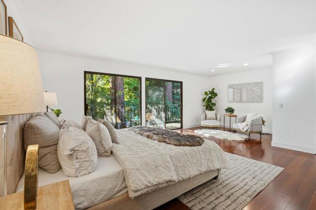 1621 Stone Pine Lane, Menlo Park CA: https://media.crmls.org/mediaz/5acfb2e0-8501-4ed0-b288-3ecee1fee90c.jpg