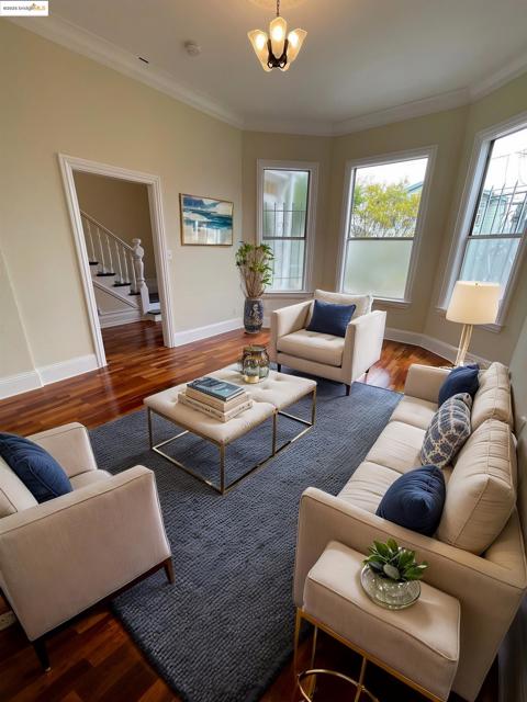 861 20Th St, Oakland CA: https://media.crmls.org/mediaz/5acfb343-de5c-4557-8d18-64be43c3ebdb.jpg