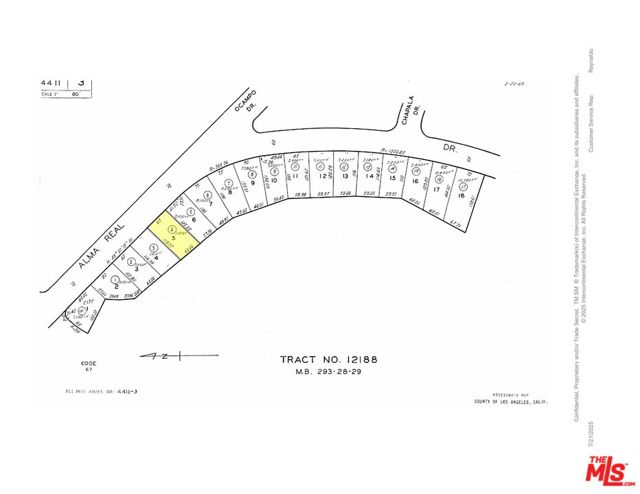 821 Alma Real Drive, Pacific Palisades CA: https://media.crmls.org/mediaz/5ad0075c-bd3e-41f7-8460-7f3f4dbf7f77.jpg