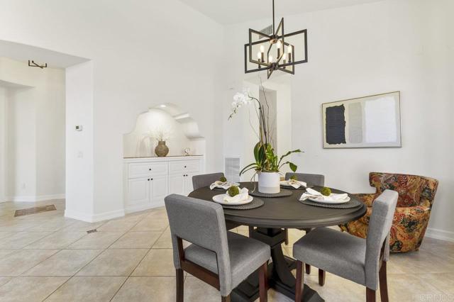 Image 14 of 37 For 6774 Caurina Court