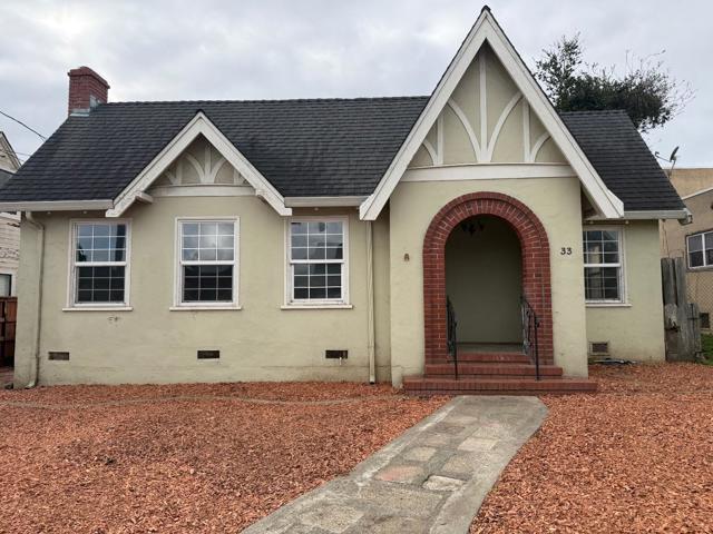 33 Roosevelt Street, Watsonville CA: https://media.crmls.org/mediaz/5ad3d46f-b24a-4d3b-964c-15c056c9d915.jpg
