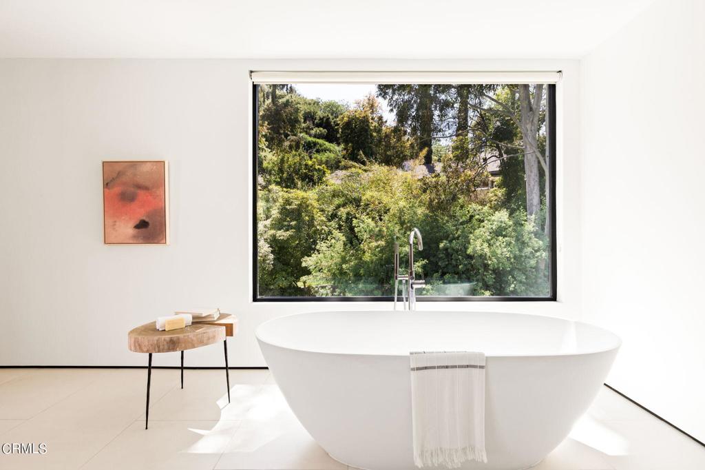 11210 Briarcliff LaneStudio City img 36