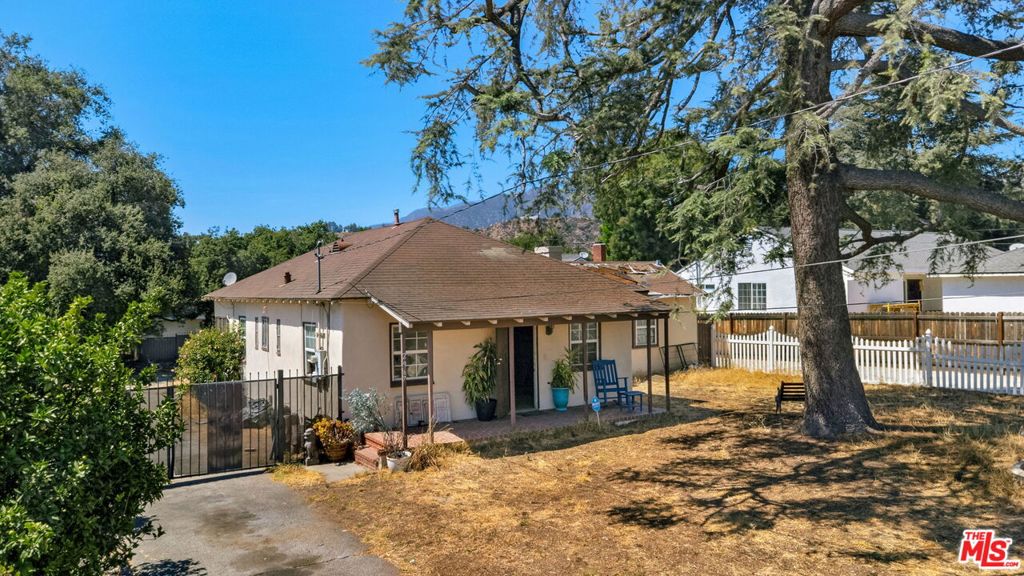 2967 Casitas Avenue