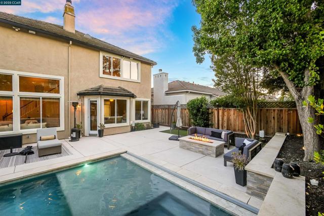 139 Shelterwood Ln, Danville CA: https://media.crmls.org/mediaz/5ad6bd89-613e-43a2-b2c0-82f4d5b91ba8.jpg
