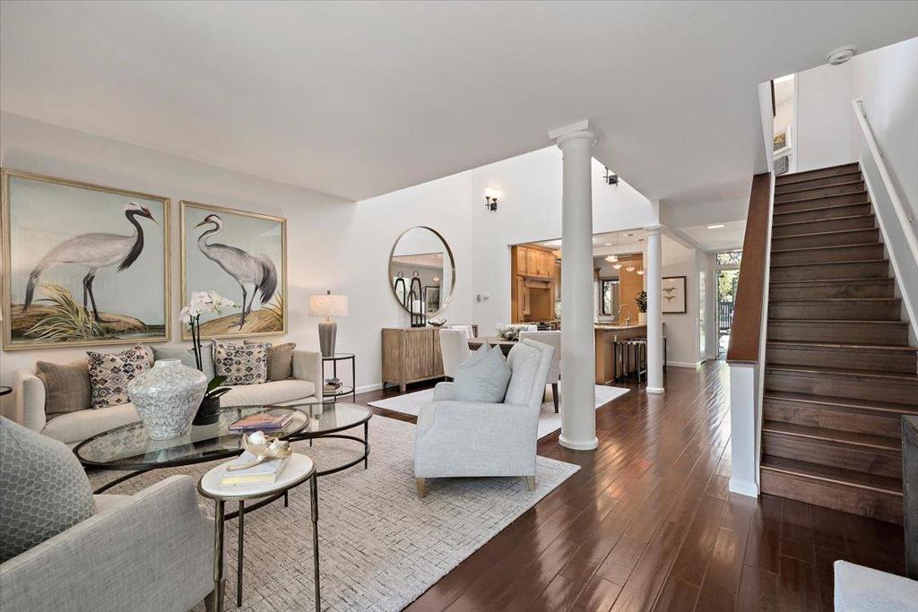 1111 Shoreline Drive