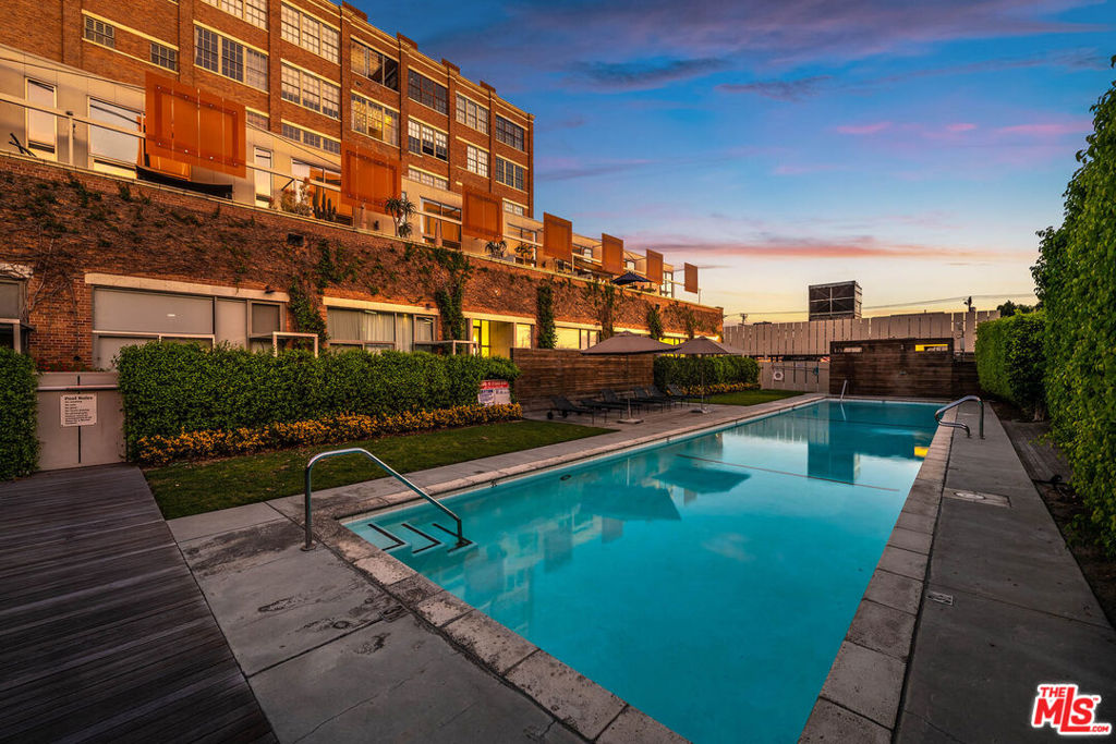 1850 Industrial Street #106