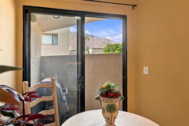 464 Village Square E, Palm Springs, CA 92262
