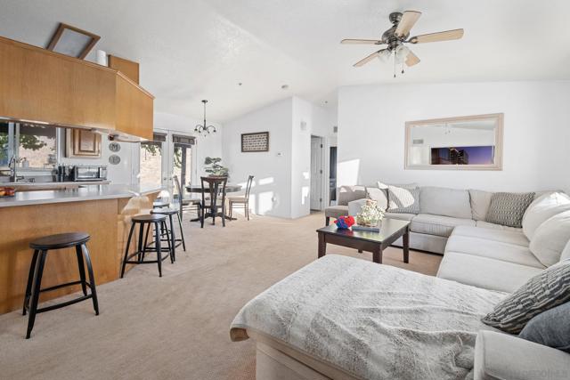 12144 Proctor Valley Road, Chula Vista CA: https://media.crmls.org/mediaz/5ad9a336-8a8c-482b-87bf-85e4ed1f526c.jpg