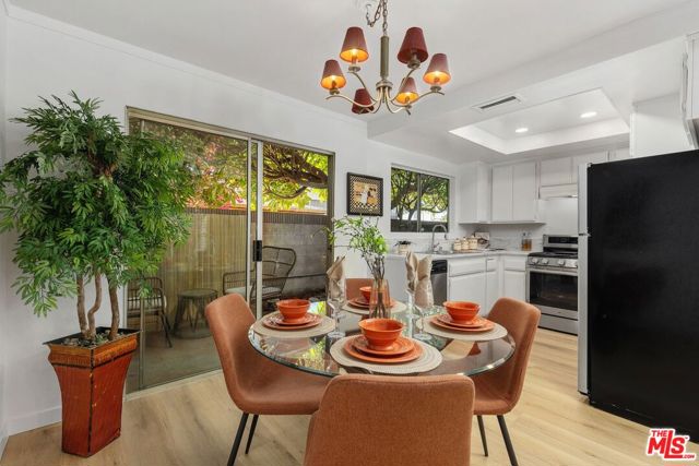 1230 South Mayflower Avenue, D photo 9