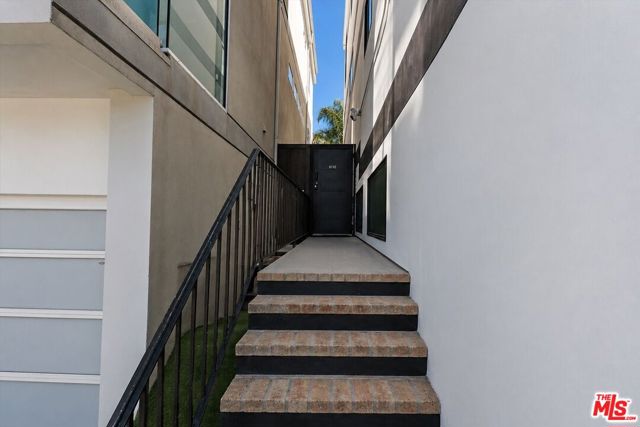6730 Esplanade Street photo 39