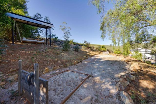 20790 Fortuna Del Norte, Escondido CA: https://media.crmls.org/mediaz/5add03a5-33be-4400-af9f-32e835def0ae.jpg