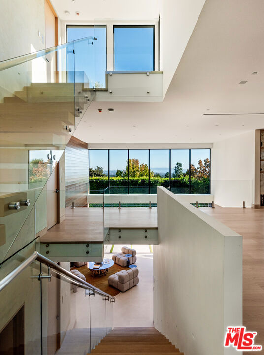 Drew Fenton | 1600 Casale Road Pacific Palisades CA | MLS: 7196118