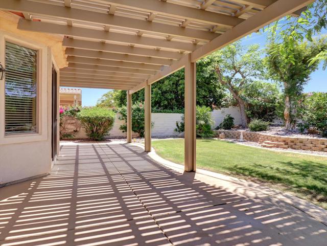 80311 Avenida Santa Belinda, Indio CA: https://media.crmls.org/mediaz/5addd7ba-88c2-4c1e-bbed-8af8b546a81d.jpg