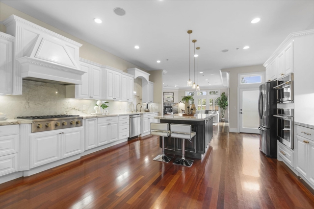 Image 11 of 60 For 1235 Austin St