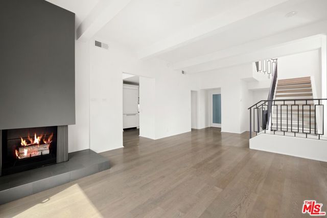 1610 Michael Lane photo 6