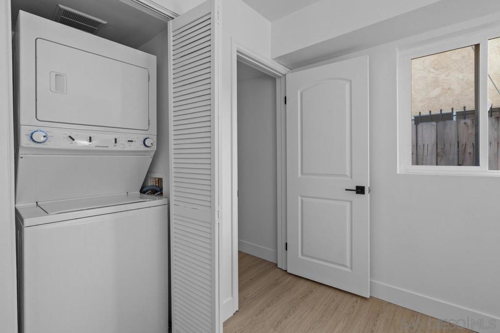 1030 Robinson Ave - photo 19