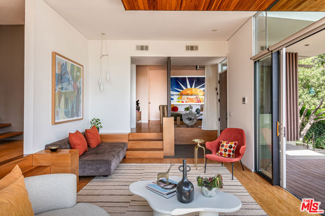 1855 Redcliff Street, Los Angeles CA: https://media.crmls.org/mediaz/5adec264-d65b-4e54-bfa1-6376036a46c6.jpg