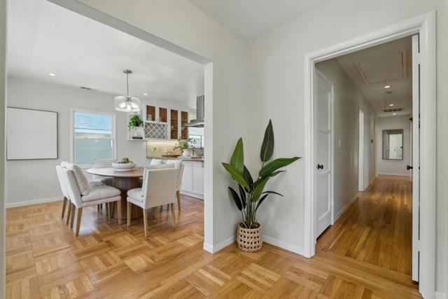 1513 Oak Street, San Mateo CA: https://media.crmls.org/mediaz/5adeffc5-4f98-42da-a173-a001c6db6a88.jpg