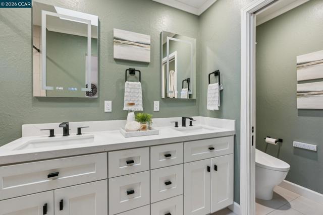 843 Luz Ct, Danville CA: https://media.crmls.org/mediaz/5adf80e7-c61f-4d7f-9ba8-a1a3573c0fd5.jpg