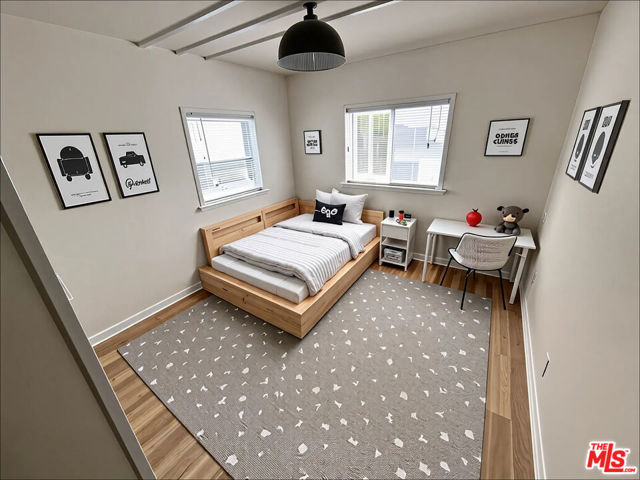 12445 Greene Avenue, Los Angeles CA: https://media.crmls.org/mediaz/5adfbf4b-365b-48bb-a2a9-2caa0bb2a198.jpg