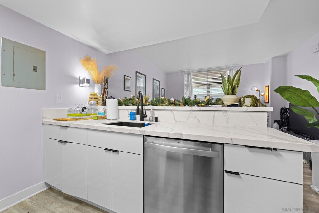 425 Beech St - photo 14