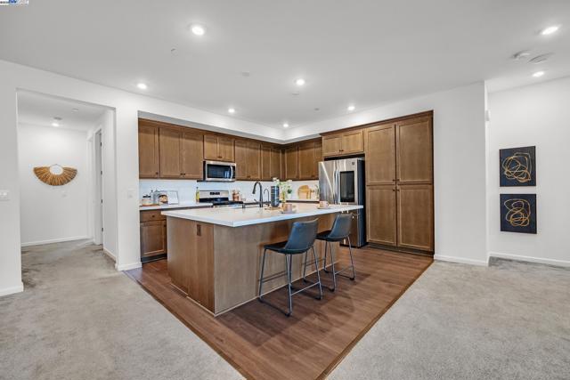 5394 Arnold Rd, Dublin CA: https://media.crmls.org/mediaz/5ae14d3d-defa-4225-b8cd-1539cfedb0fb.jpg