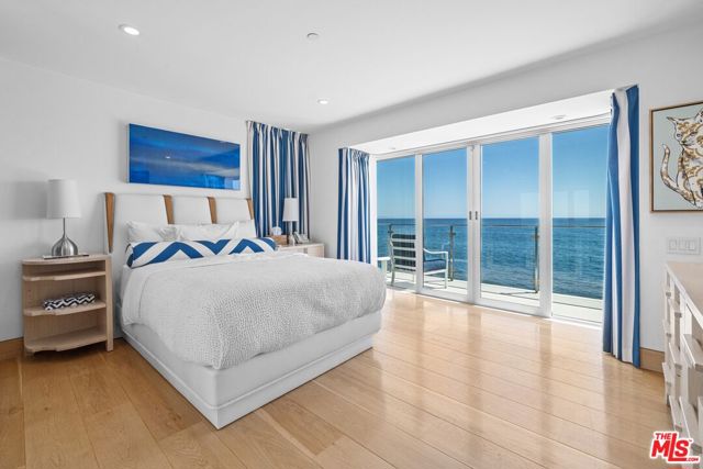 24380 Malibu Road, Malibu CA: https://media.crmls.org/mediaz/5ae232c0-ed6e-4db7-8d9a-a7edb9466c1e.jpg