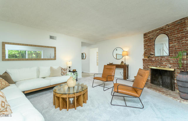 Detail Gallery Image 21 of 51 For 4920 Lowell Ave, Glendale,  CA 91214 - 4 Beds | 2 Baths