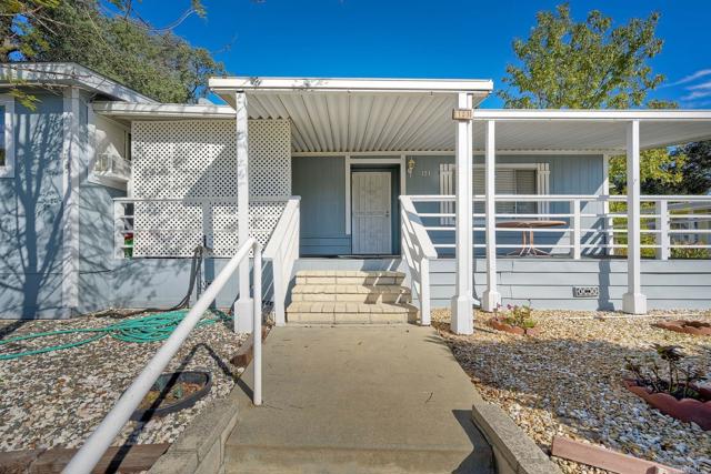 Detail Gallery Image 4 of 34 For 18218 Paradise Mountain Rd Spc 121 #LOT 121,  Valley Center,  CA 92082 - 2 Beds | 2 Baths