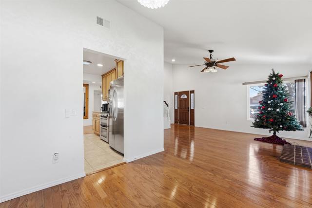 Detail Gallery Image 37 of 37 For 1693 Poesia Ct., San Diego,  CA 92154 - 4 Beds | 3 Baths