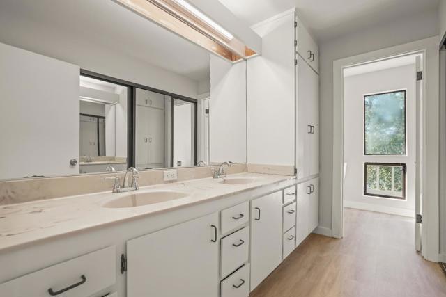 79 Muth Drive, Orinda CA: https://media.crmls.org/mediaz/5ae32580-a1d9-4e1d-aeb2-3f9a837d67d4.jpg