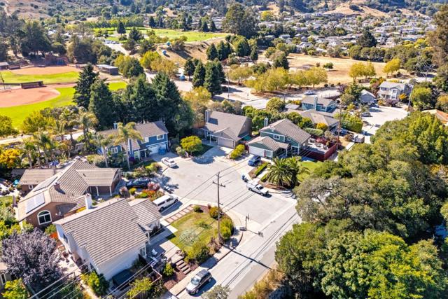 3607 Paper Mill Road, Soquel CA: https://media.crmls.org/mediaz/5ae41f97-b11b-4dca-aec9-d0739c3a0ee2.jpg