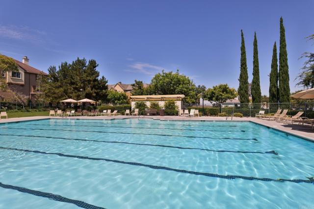 Detail Gallery Image 38 of 42 For 1459 Claude Ln #4,  Chula Vista,  CA 91913 - 3 Beds | 2/1 Baths