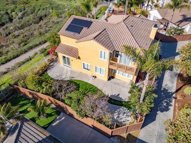 1330 Panorama Ridge Rd, Oceanside CA: https://media.crmls.org/mediaz/5ae54208-d089-4a15-b054-85264cba5c3a.jpg
