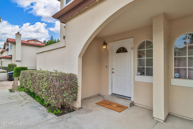 2711 Stearns Street, Simi Valley CA: https://media.crmls.org/mediaz/5ae64219-9c49-4100-b1d5-2991f844d892.jpg