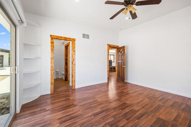 Image 15 of 49 For 16430 Evans Lane