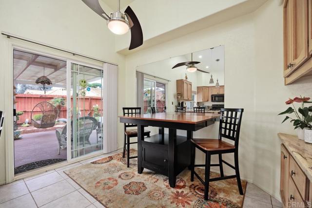 2175 Castilla Way, Oceanside CA: https://media.crmls.org/mediaz/5ae71dce-67f1-4c0d-a167-603fdab254fb.jpg